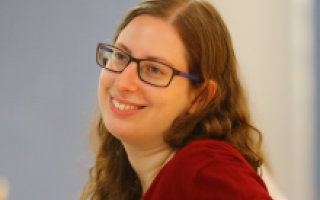 קשה יותר לקבל החלטה כשהאפשרויות שליליות לעומת חיוביות