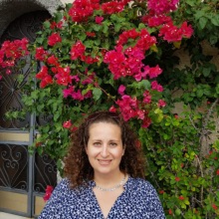 ברכות לדוקטורנטית אירית אביב